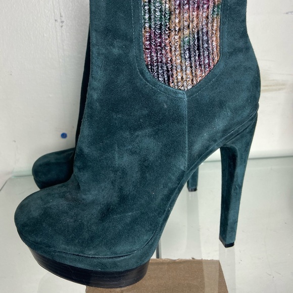 Rachel Zoe | Shoes | Rachel Zoe Green Suedesd Snakeskin Booties 85 ...